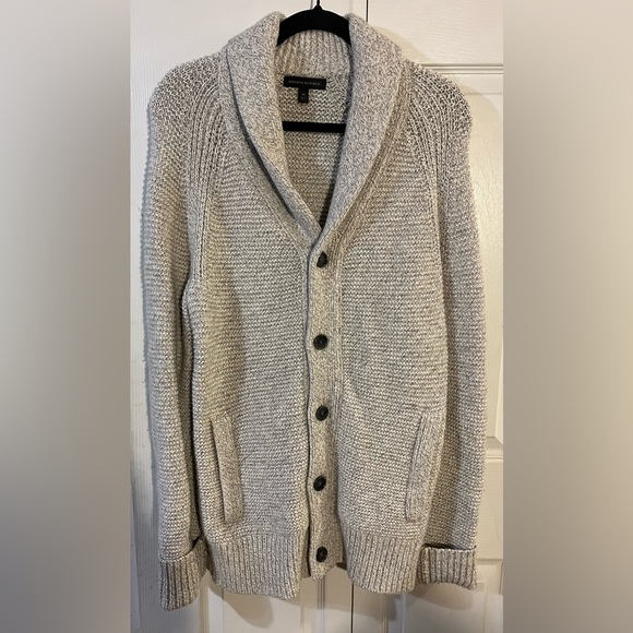 Banana Republic Men’s Chunky Knit Cardigans Grey & Cream Size M Bundle of Two - Picture 5 of 13